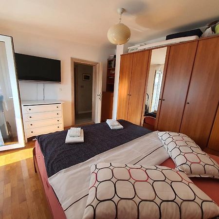 Apartment Sara Umag Eksteriør bilde