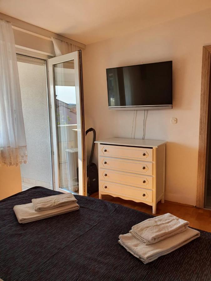 Apartment Sara Umag Eksteriør bilde